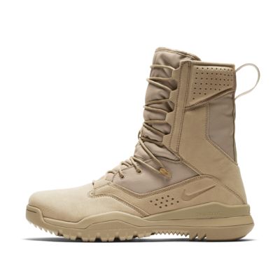 nike boots near me