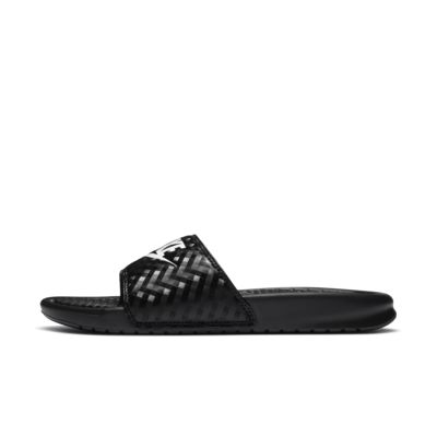 Claquette Nike Benassi pour Femme. Nike CA