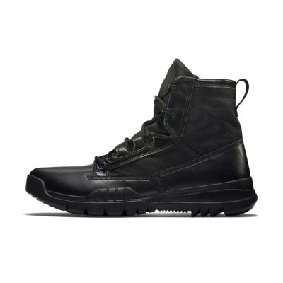 nike work boots