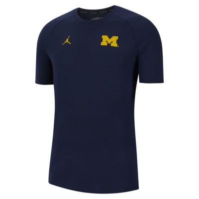 NIKE JORDAN DRI FIT 23 Alpha T Shirt Sport Fitness Herren NIKE JORDAN DRI FIT 23 Alpha T Shirt Sport Fitness Herren