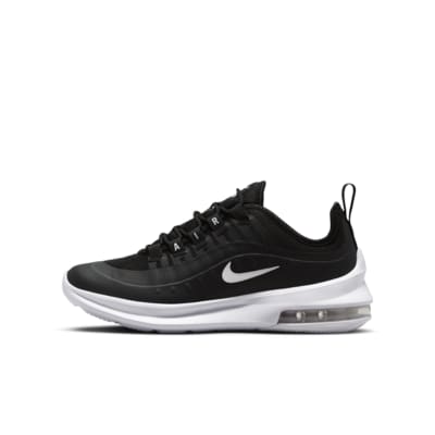 Nike Air Max Axis Older Kids' Shoe. Nike LU