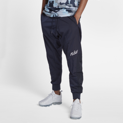 nike sportswear 2019