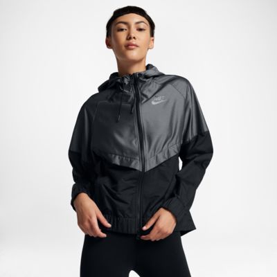 nike windrunner