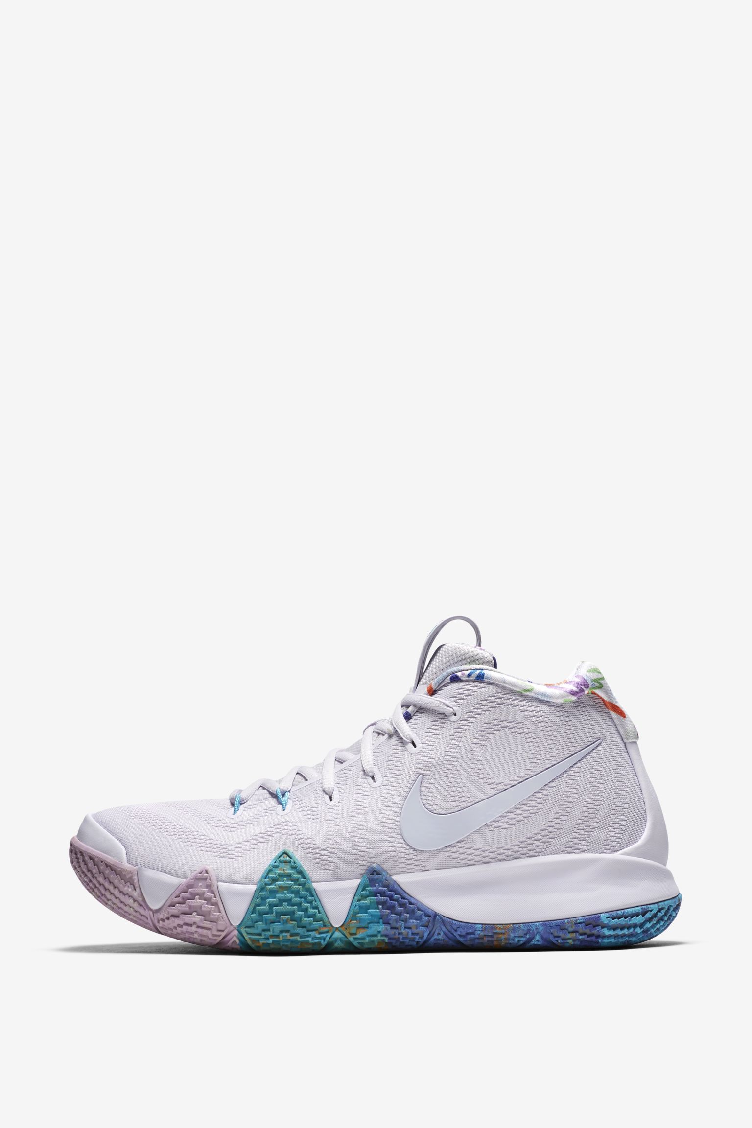 【NIKE公式】カイリー 4 'DECADES PACK' 【NIKE公式】カイリー 4 'DECADES PACK'