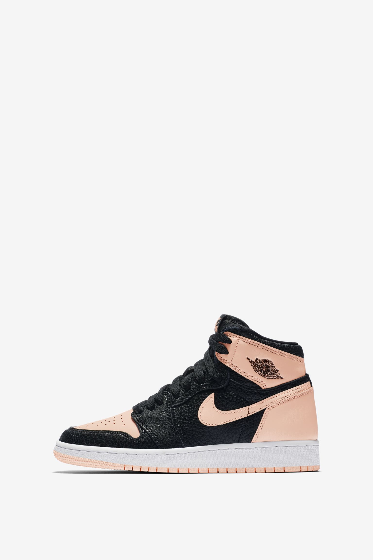 Air Jordan 1 'Black & Hyper Pink' Release Date Air Jordan 1 'Black & Hyper Pink' Release Date