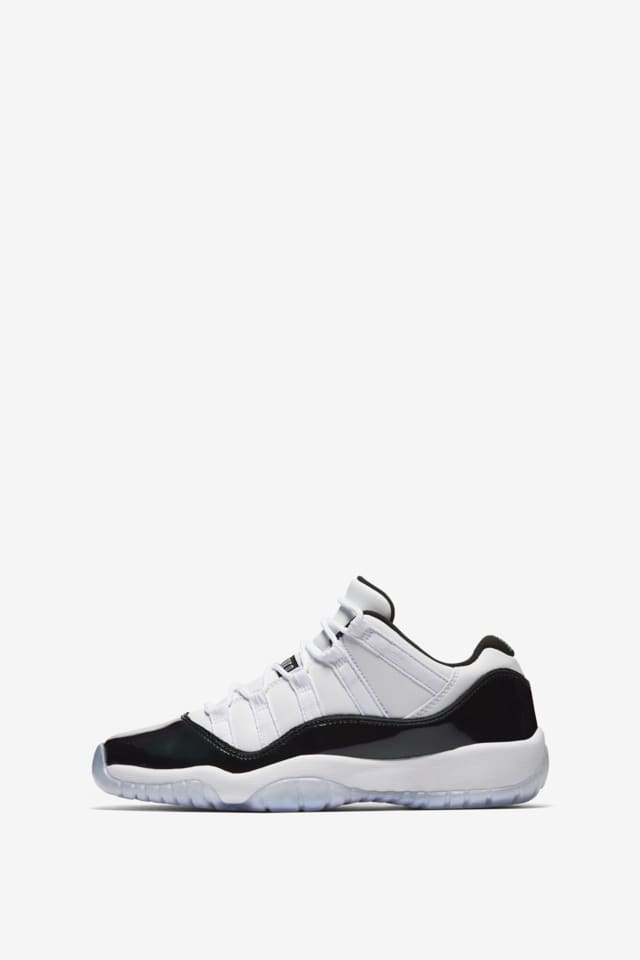iridescent jordan 11