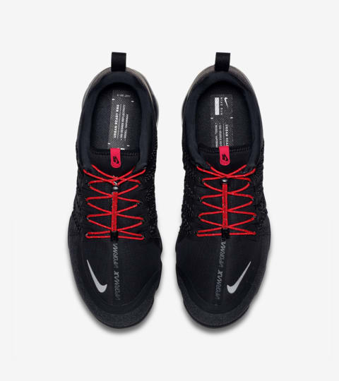 nike vapormax black with red laces off 
