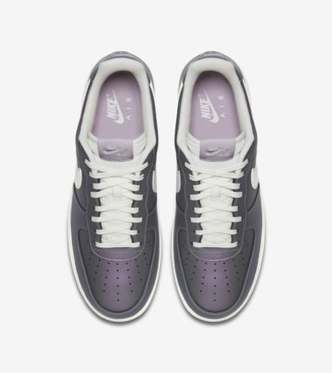 nike air force 1 lv8 lila