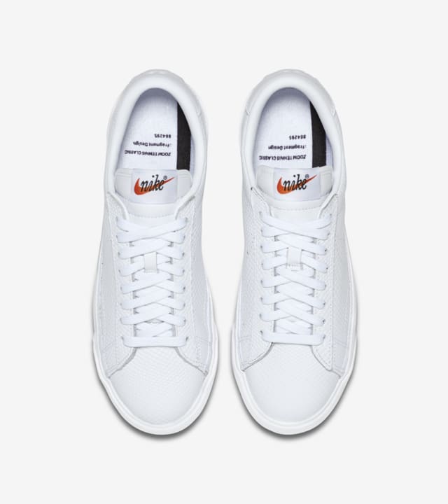 nike zoom tennis classic