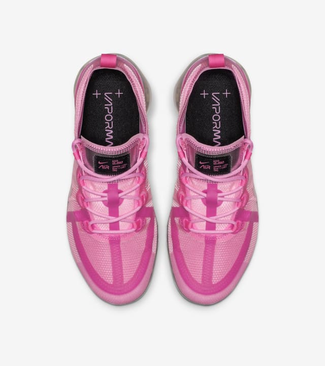 psychic pink vapormax