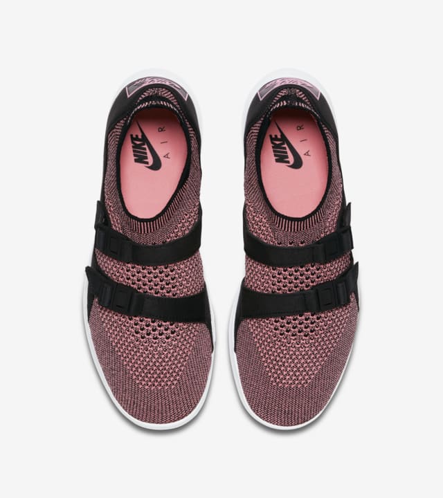 nike sock racer free