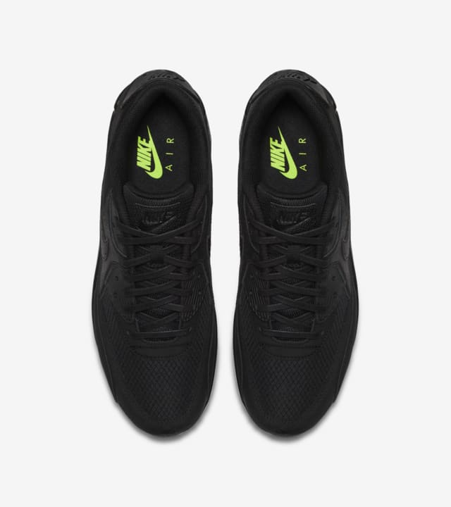 Nike Air Max 90 'Black \u0026 Volt' Release 