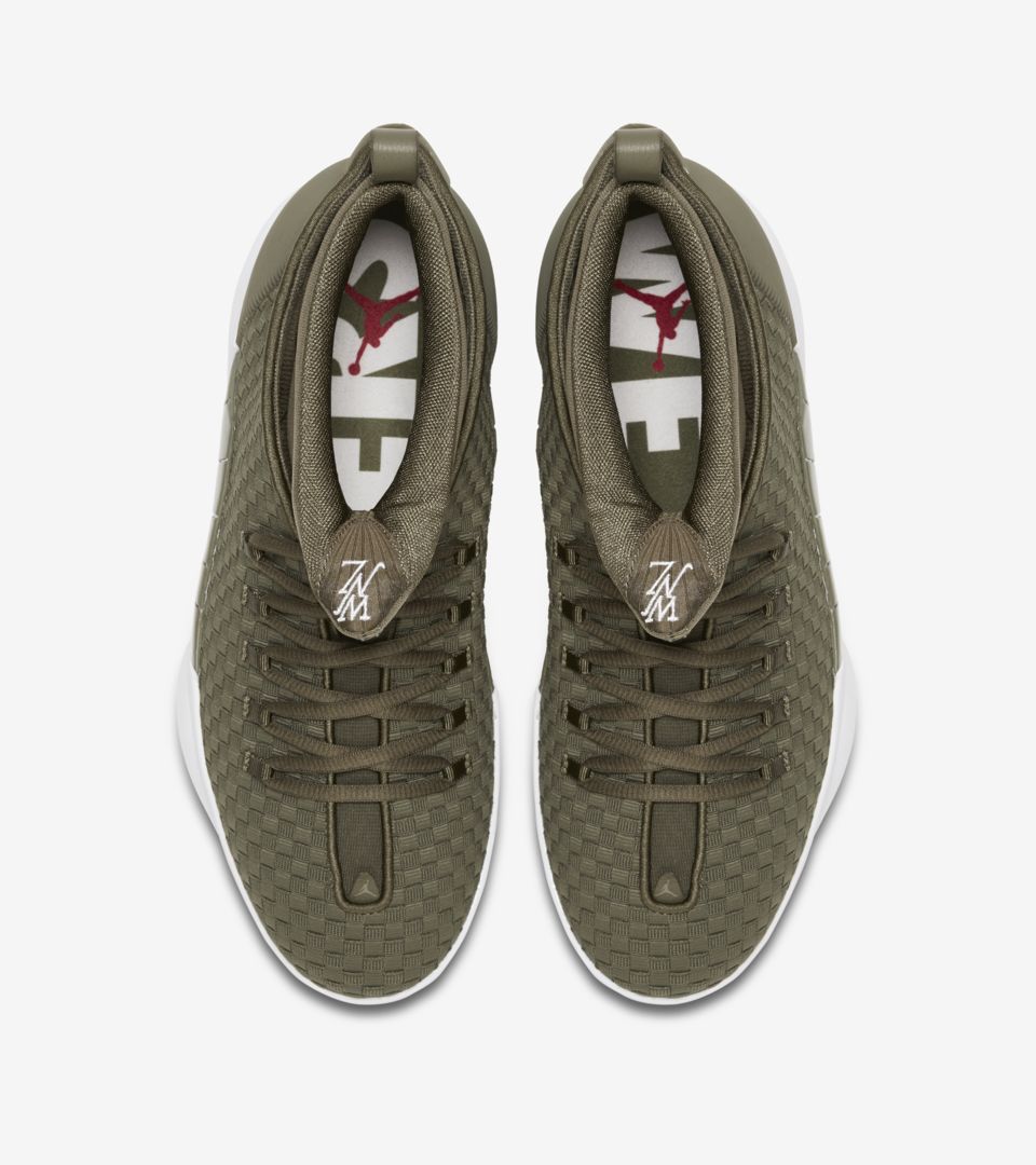 Air Jordan XV PSNY ‘Olive Green’. Nike⁠+ Launch GB