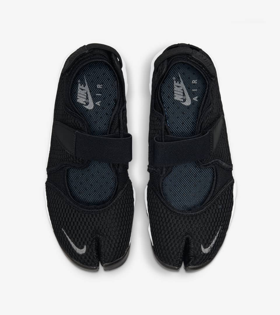 Women's Nike Air Rift Breathe 'Black & White'. Nike⁠+ SNKRS