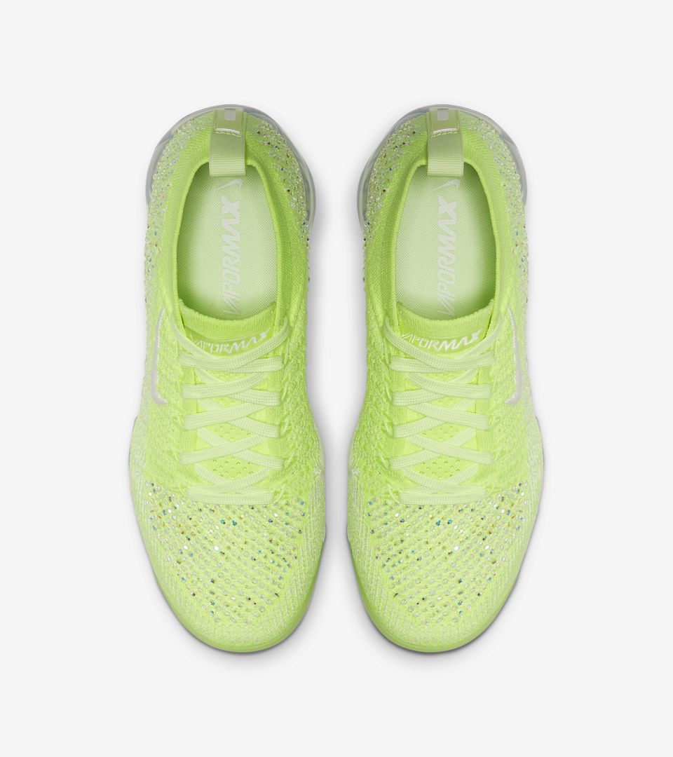 swarovski vapormax volt