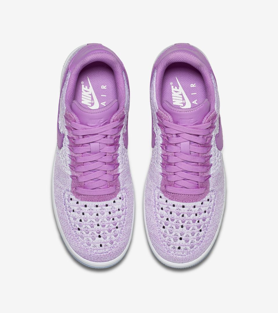WMNS AIR FORCE 1 ULTRA FLYKNIT LOW WMNS AIR FORCE 1 ULTRA FLYKNIT LOW