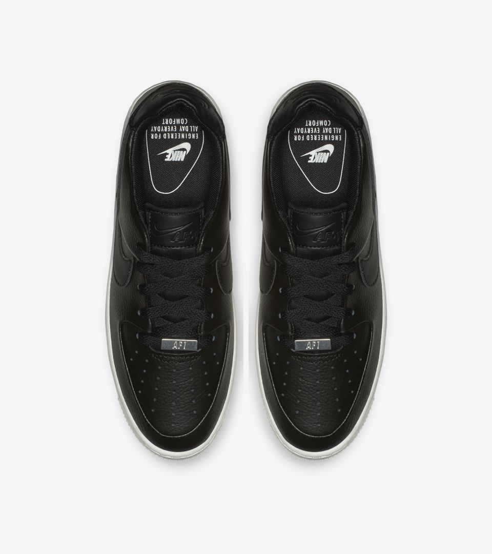 Women's Air Force 1 Sage Low 'Black & White' Release Date Women's Air Force 1 Sage Low 'Black & White' Release Date