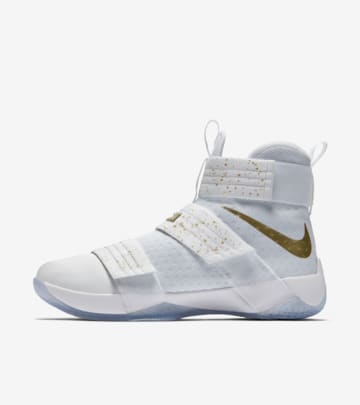 lebron zoom soldiers