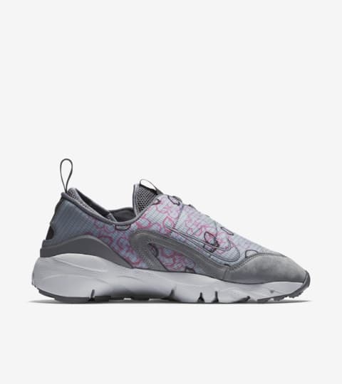 nike sakura