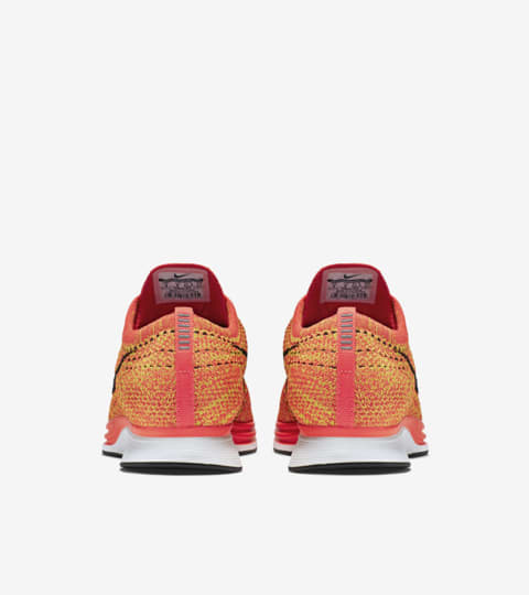 nike flyknit orange