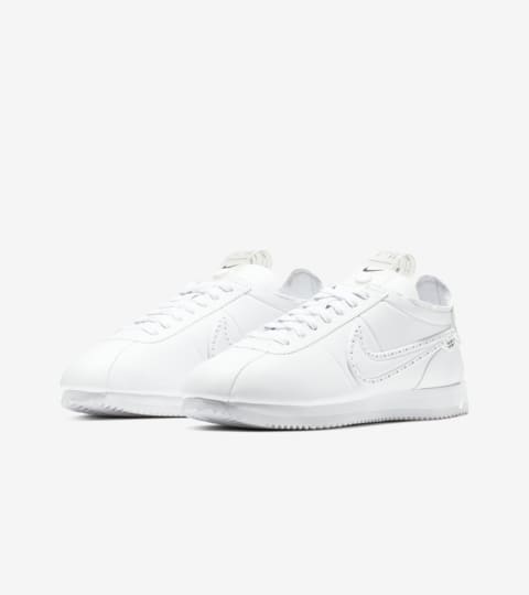 nike cortez noise cancelling
