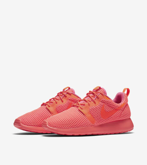 nike roshe total crimson