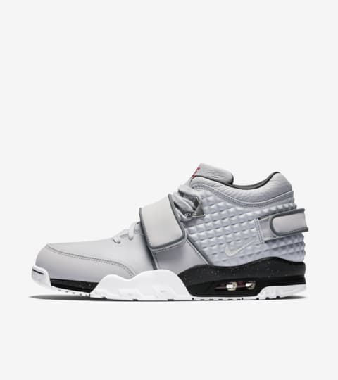 nike air trainer cruz wolf grey