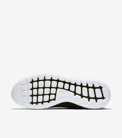 nike roshe two flyknit olive