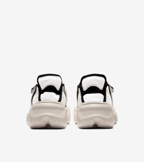 nike air aqua rift summit white