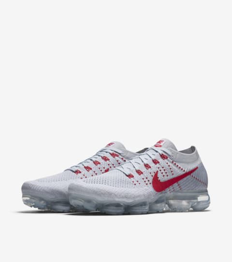 vapormax white red