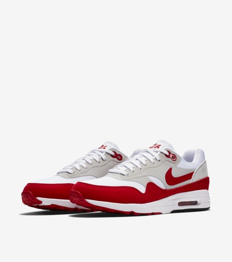 nike 3.26 red