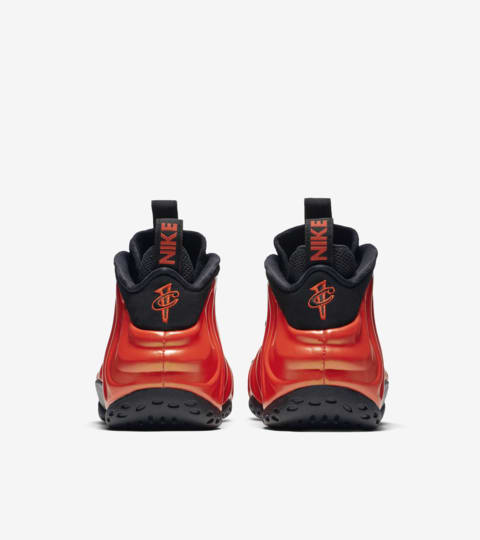 nike air foamposite one habanero red