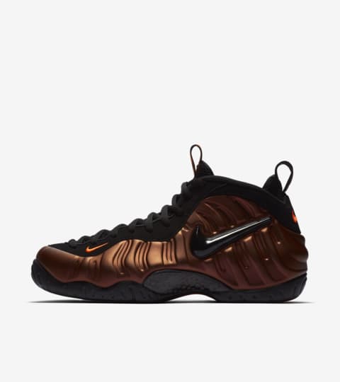 foamposite hyper crimson black