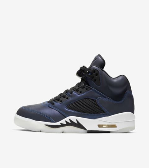 tenis jordan colmillo