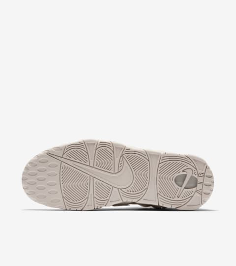 nike air uptempo beige
