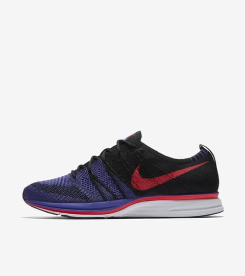 nike flyknit trainer siren red