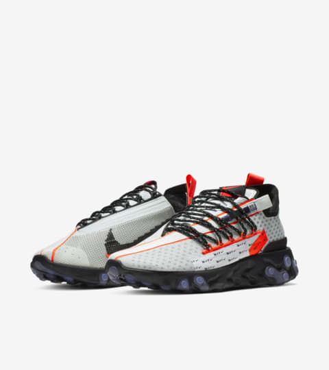 ispa react low black