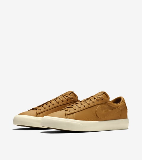 nike blazer studio low desert ochre