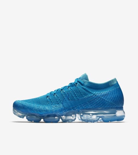 air vapormax flyknit day to night