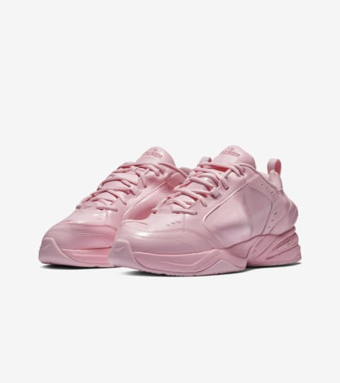 rose pink nike shoes