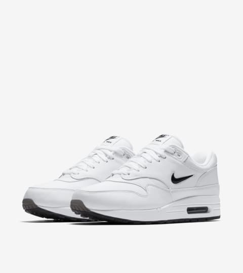 nike air max jewell white