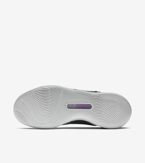 kd 11 bhm black and white