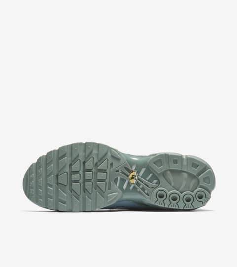 nike air max plus 97 mica green & barely rose