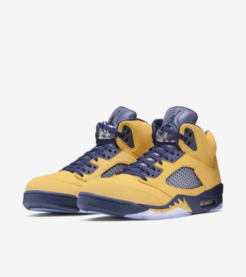 nike jordan amarillos