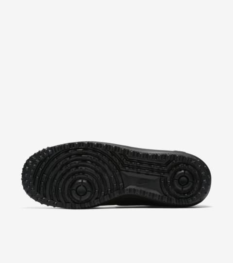 nike duckboot low black