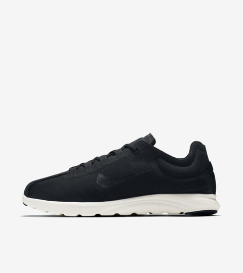 nike mayfly lite se
