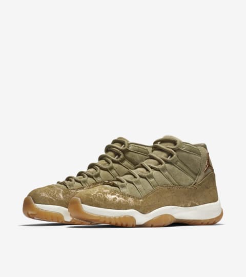 olive lux 11s