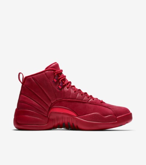 nike aj12