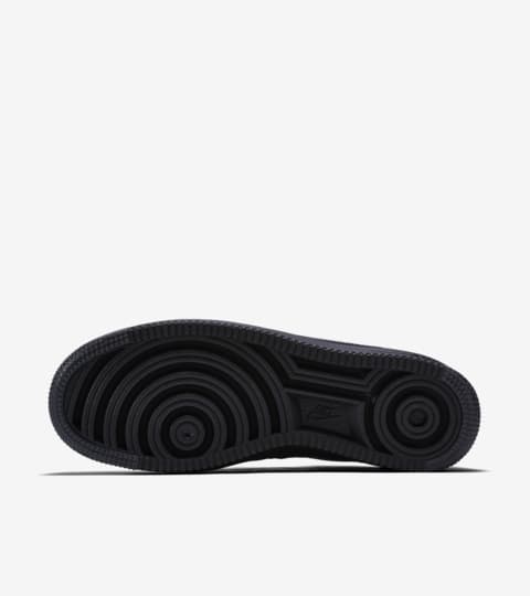air force 1 flyknit low black metallic silver