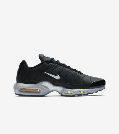 air max plus premium volt